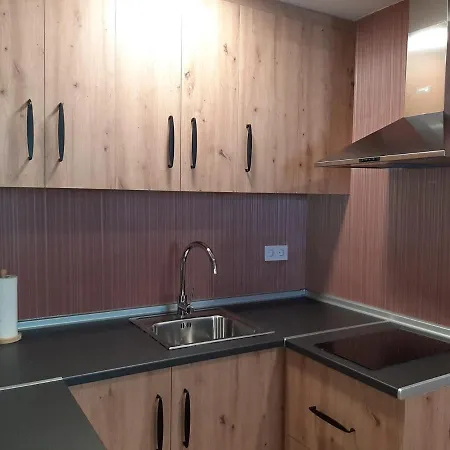 Valles Junto Al Telesilla Reformado 2022 Mobiliario Actualizado