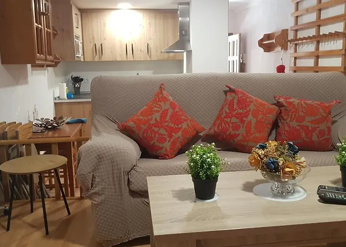 Valles Junto Al Telesilla Reformado 2022 Mobiliario Actualizado * Sierra Nevada