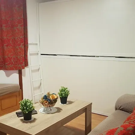 Valles Junto Al Telesilla Reformado 2022 Mobiliario Actualizado *